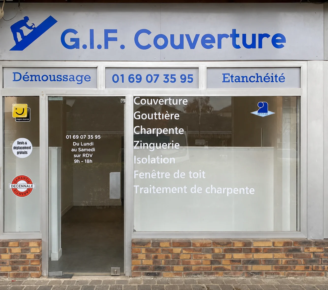 Showroom GIF Couverture couvreur Gif-sur-Yvette 91